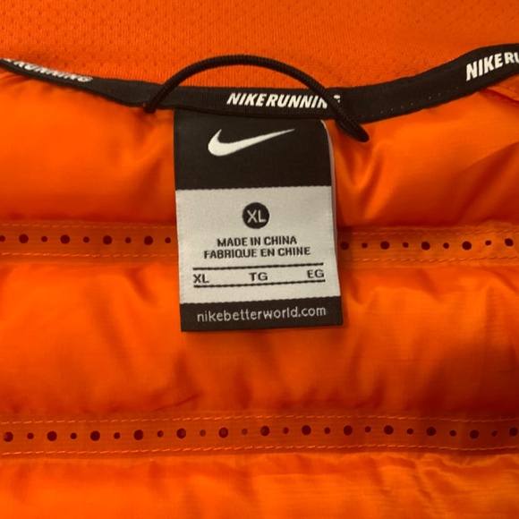 Nike Running Aeroloft 800 Orange Vest XL New Never Worn Without Tags - Picture 4 of 9